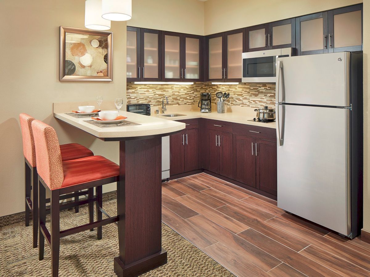 Staybridge Suites Anaheim At The Park - Hotels Near Disneyland® Resort